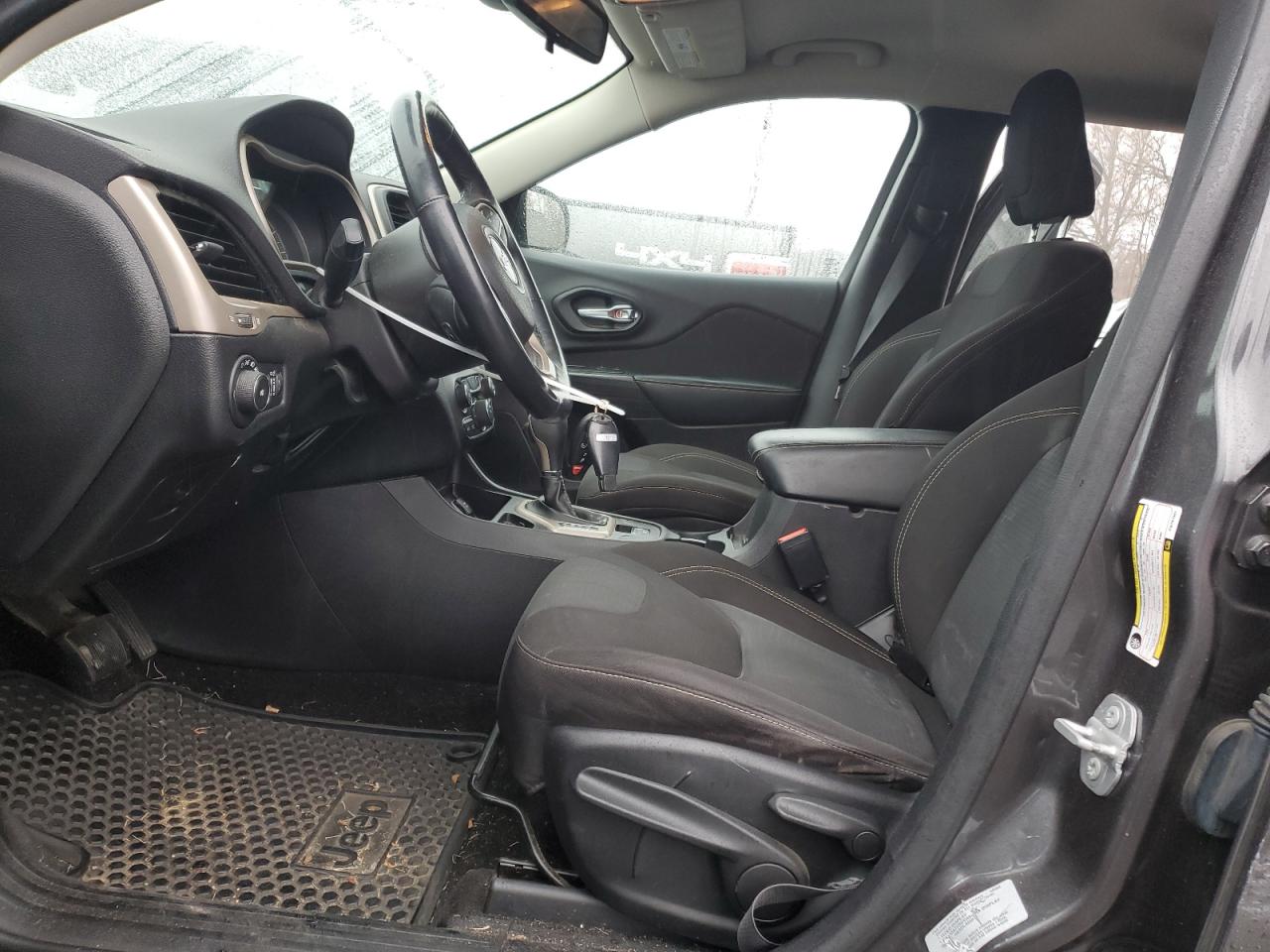 JEEP GRAND CHEROKEE LATITUDE