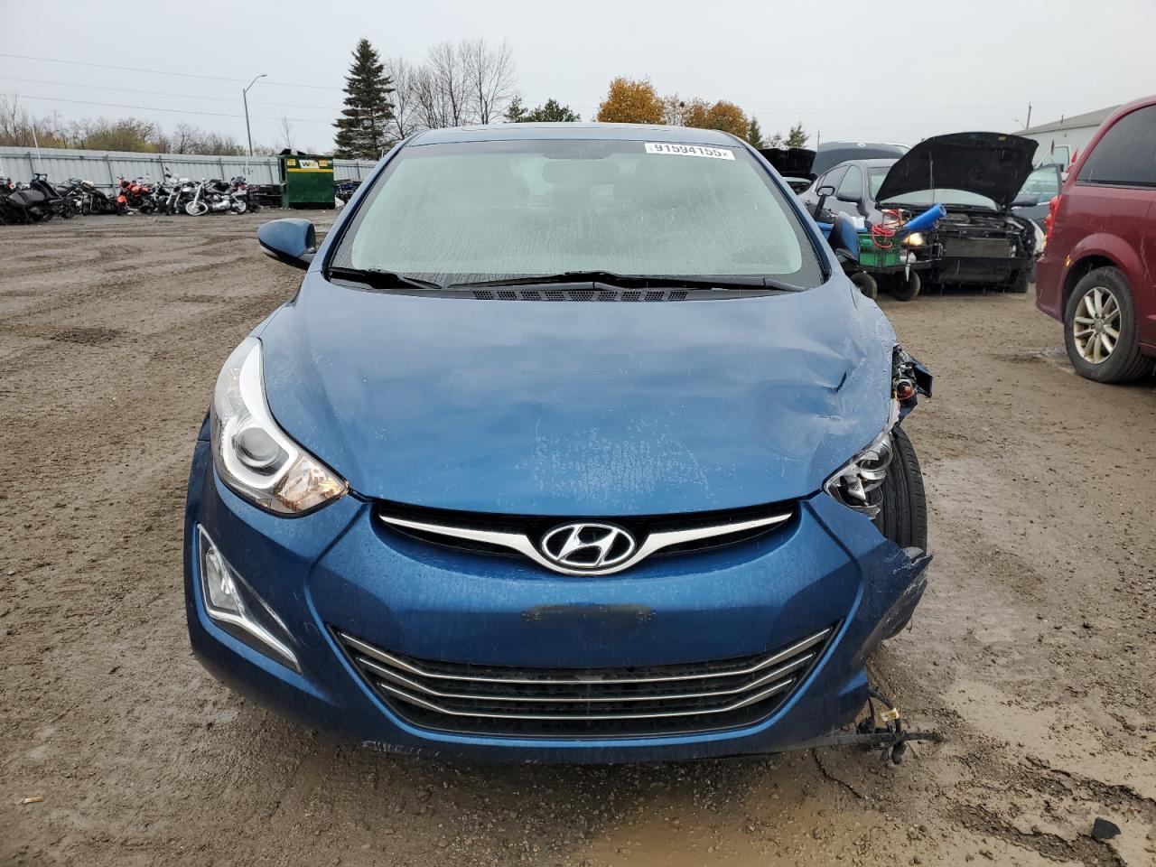 HYUNDAI ELANTRA SE