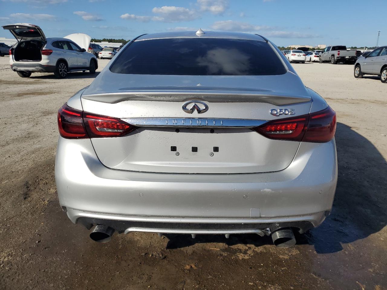 INFINITI Q50 PURE