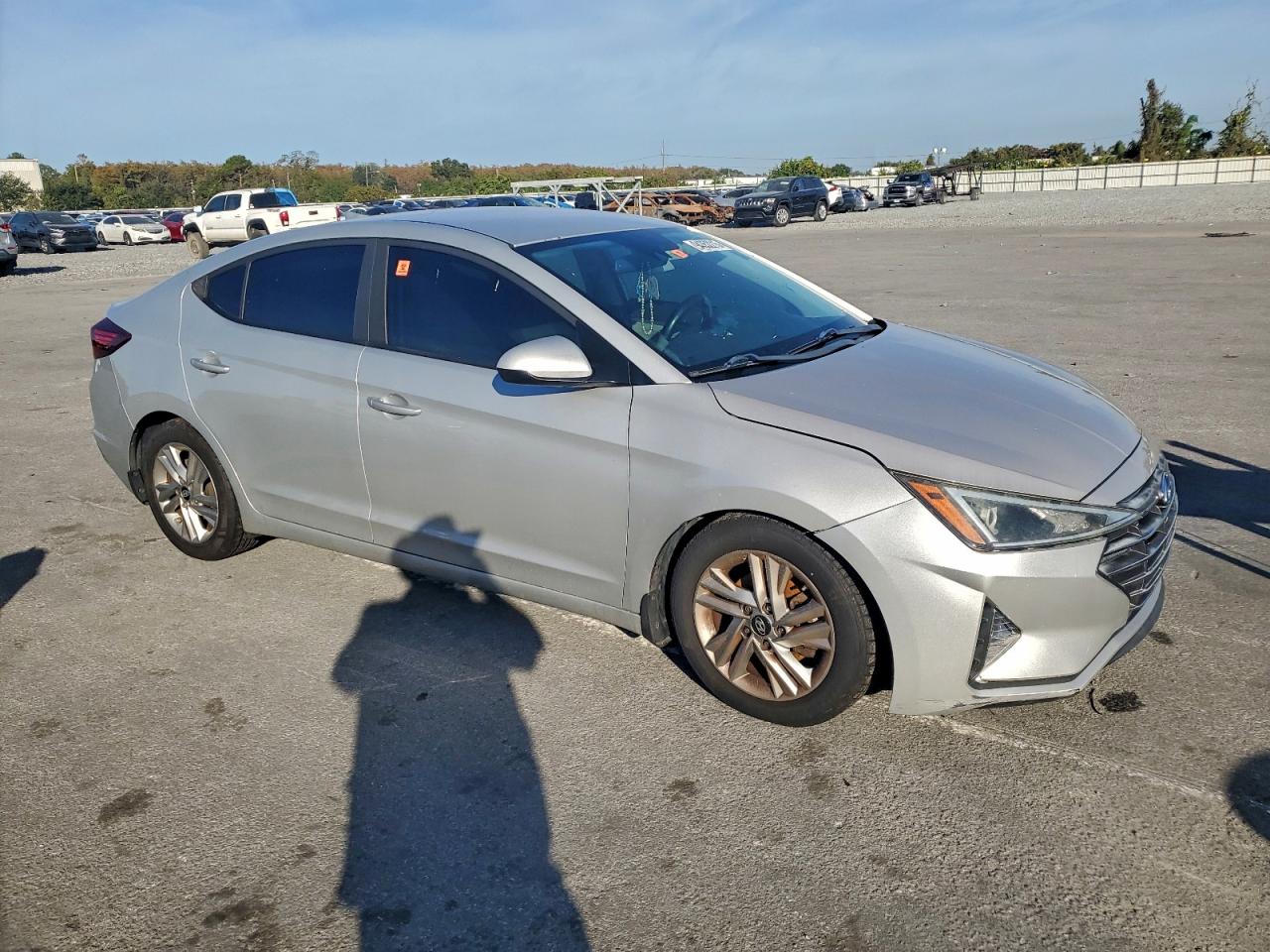 HYUNDAI ELANTRA SEL