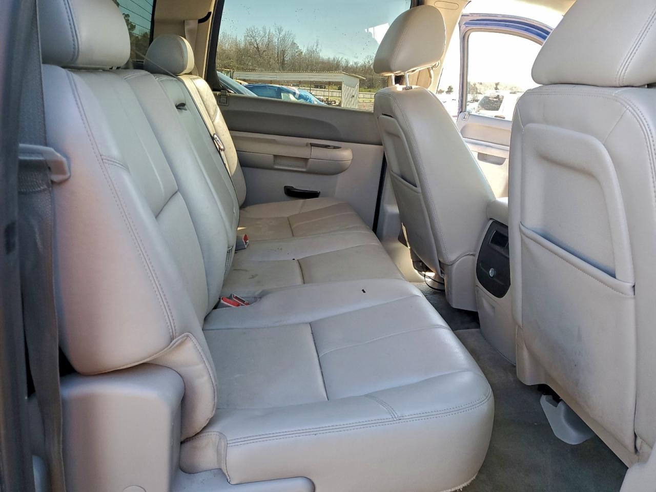 CHEVROLET SILVERADO C1500 LT