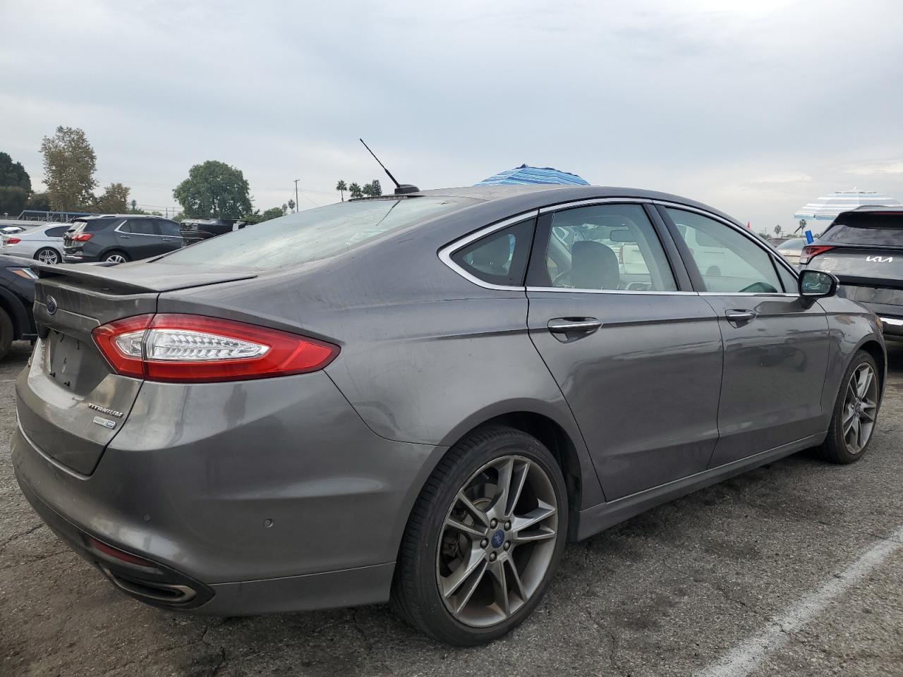 FORD FUSION TITANIUM