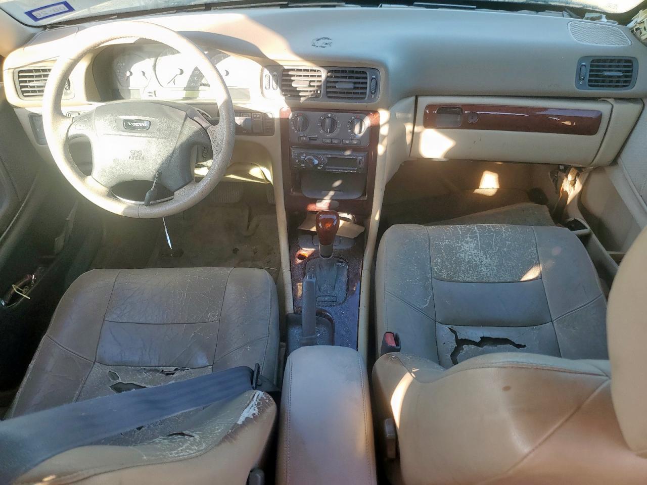 Lot #3287642029 2000 VOLVO S70 BASE