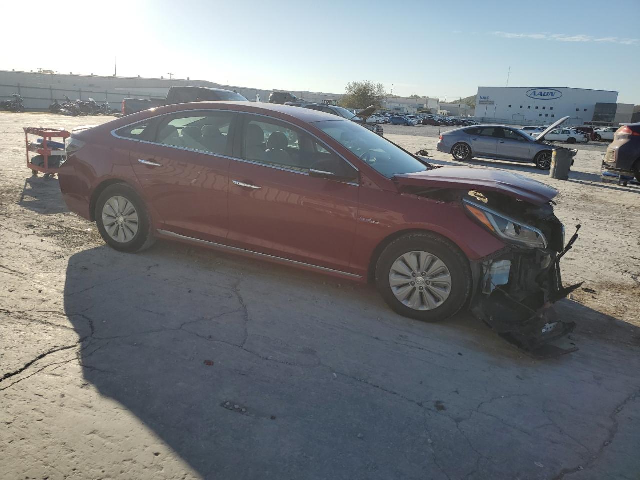 HYUNDAI SONATA HYBRID