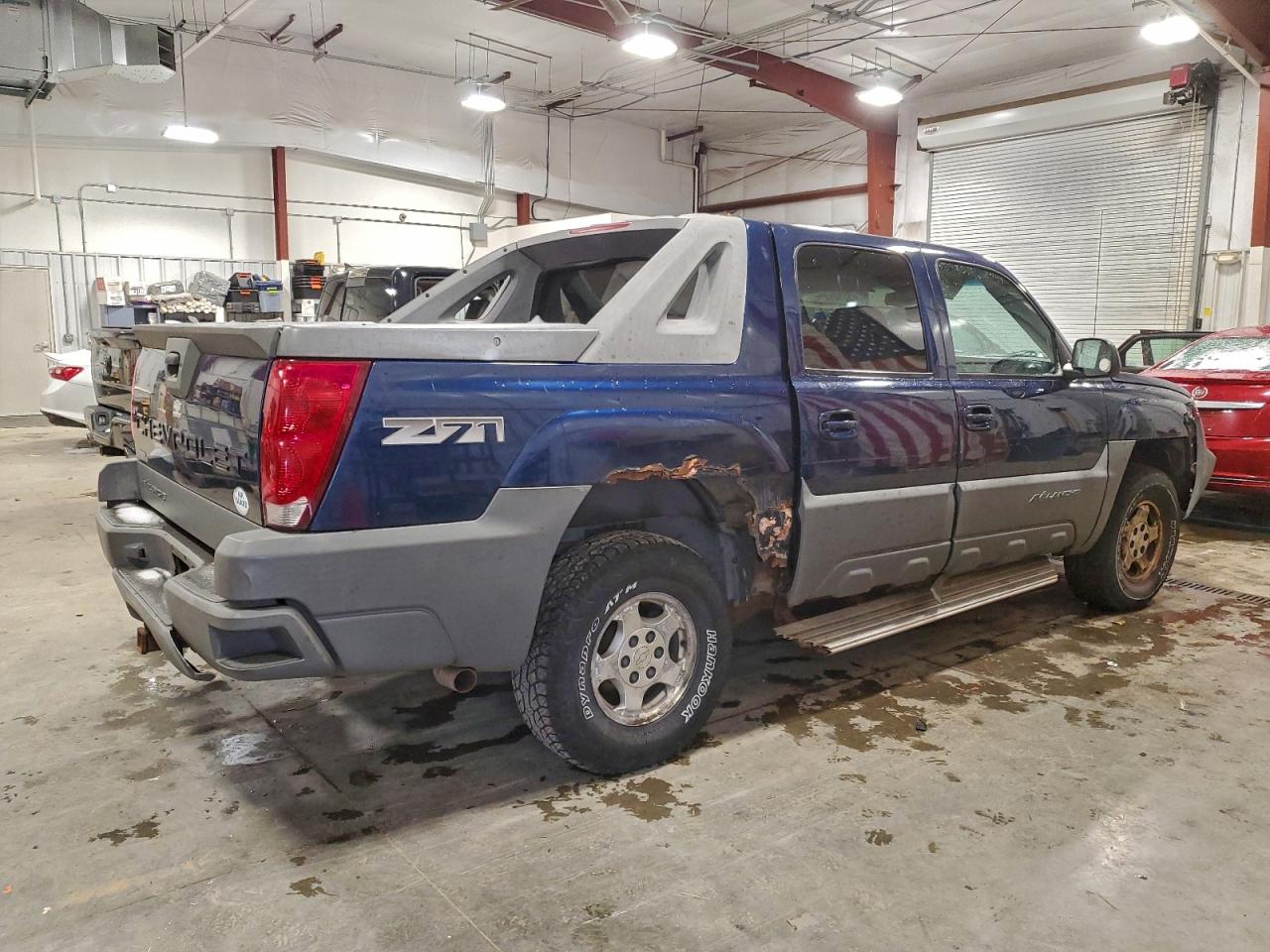 Lot #3298140176 2002 CHEVROLET AVALANCHE