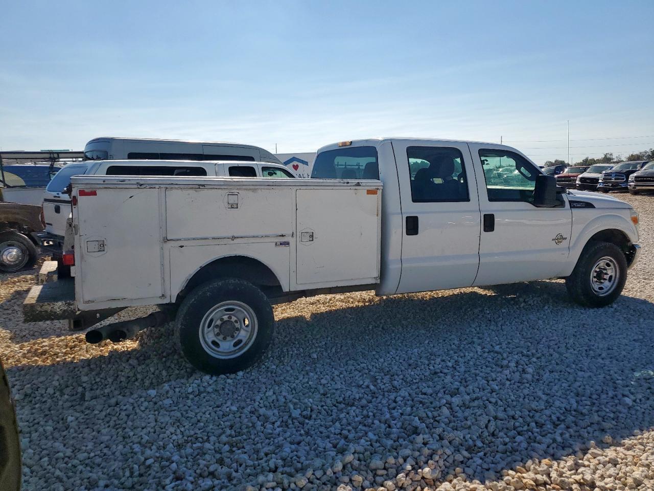 FORD F-250 SUPER DUTY