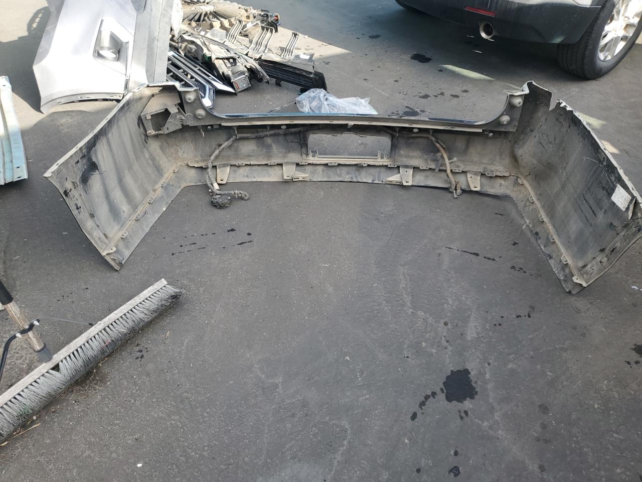 Lot #3304500567 2015 GMC YUKON XL C