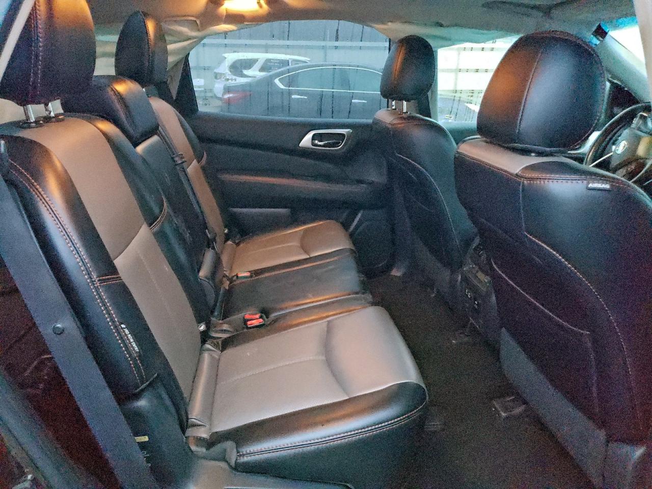 NISSAN PATHFINDER SL