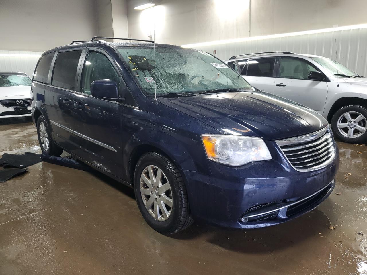 CHRYSLER TOWN & COUNTRY TOURING
