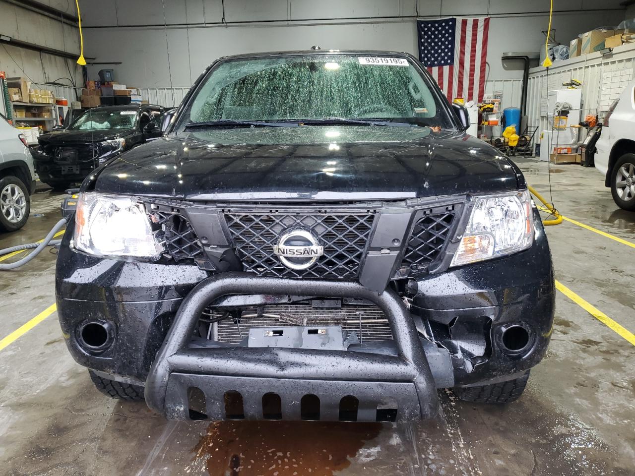 NISSAN FRONTIER S