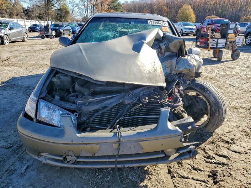 2000 TOYOTA CAMRY LE #3309600551
