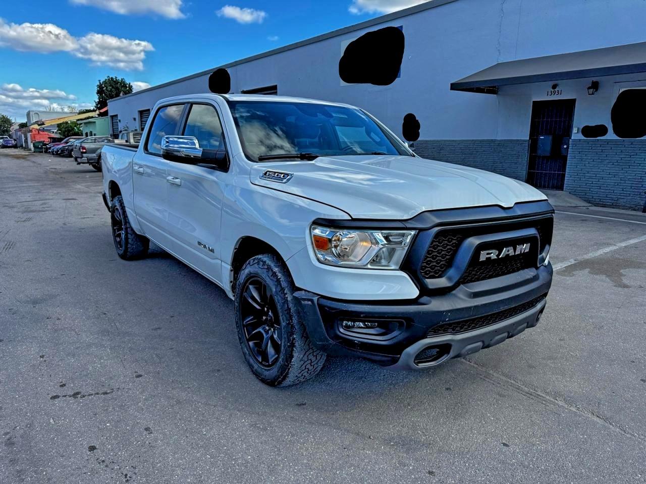 RAM 1500 LARAMIE