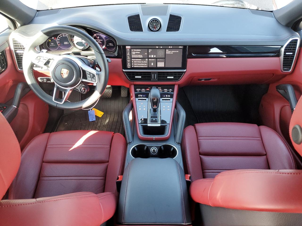 PORSCHE CAYENNE COUPE