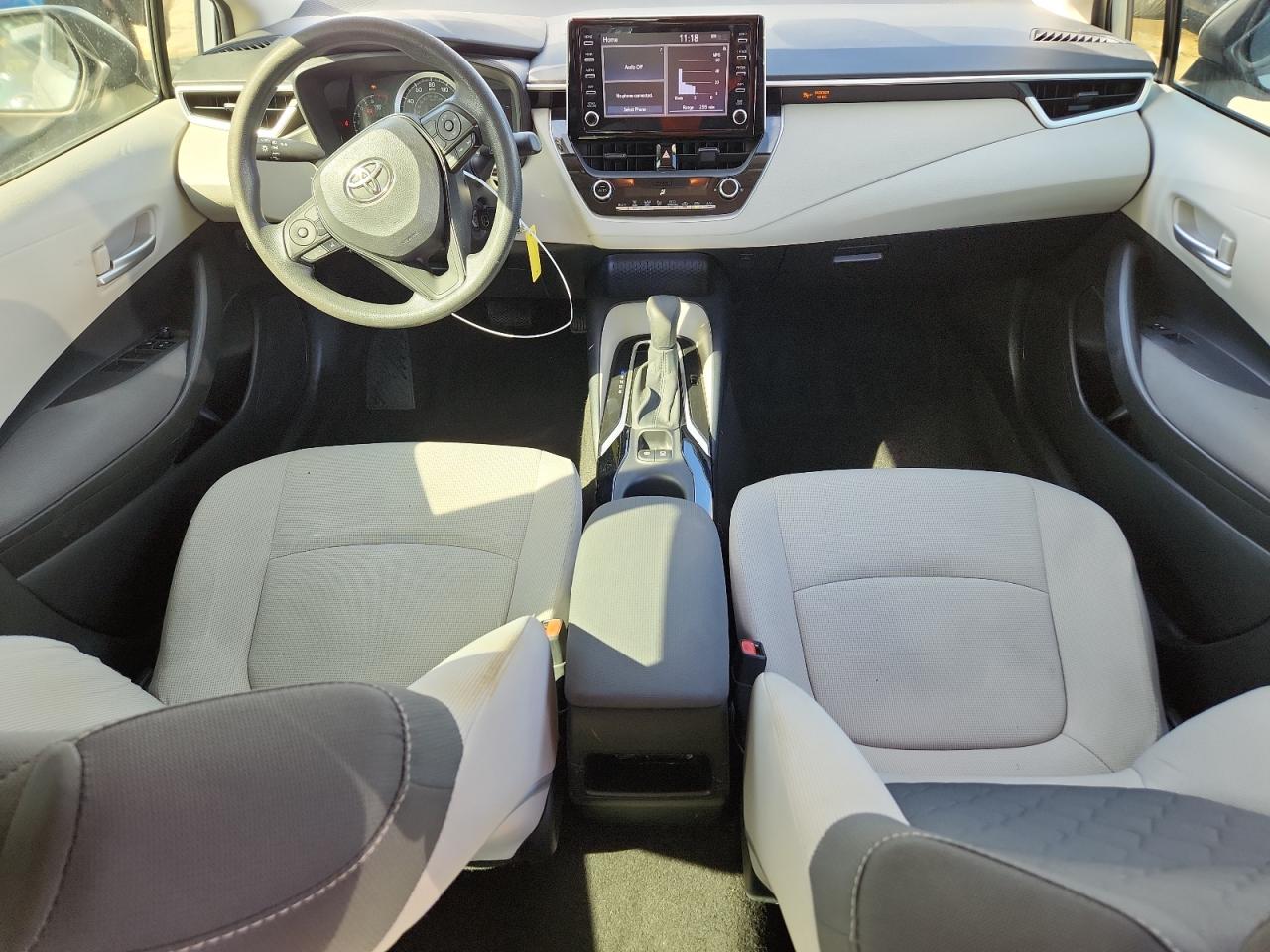 Lot #3301782358 2020 TOYOTA COROLLA LE