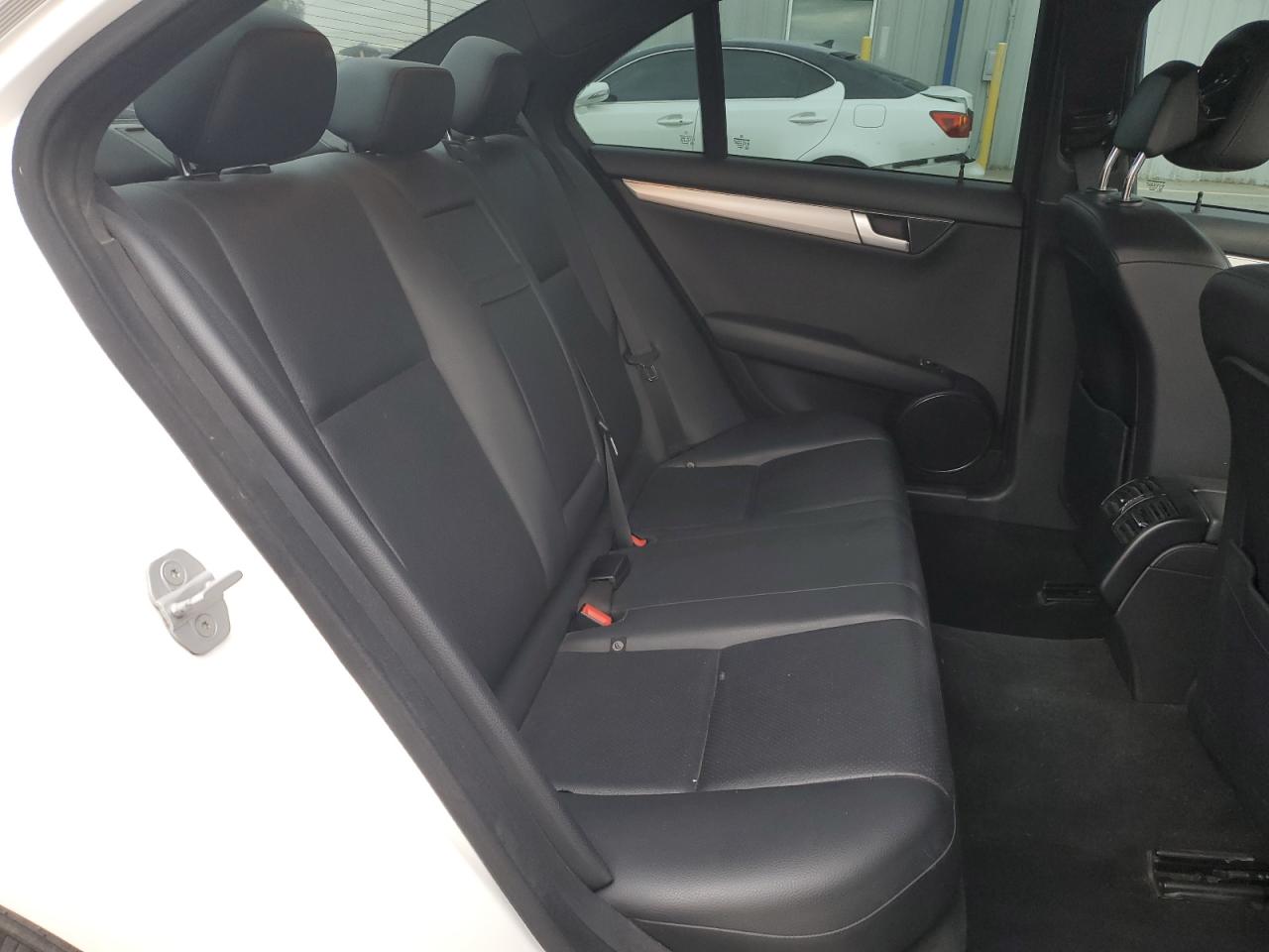 MERCEDES-BENZ C-CLASS 250