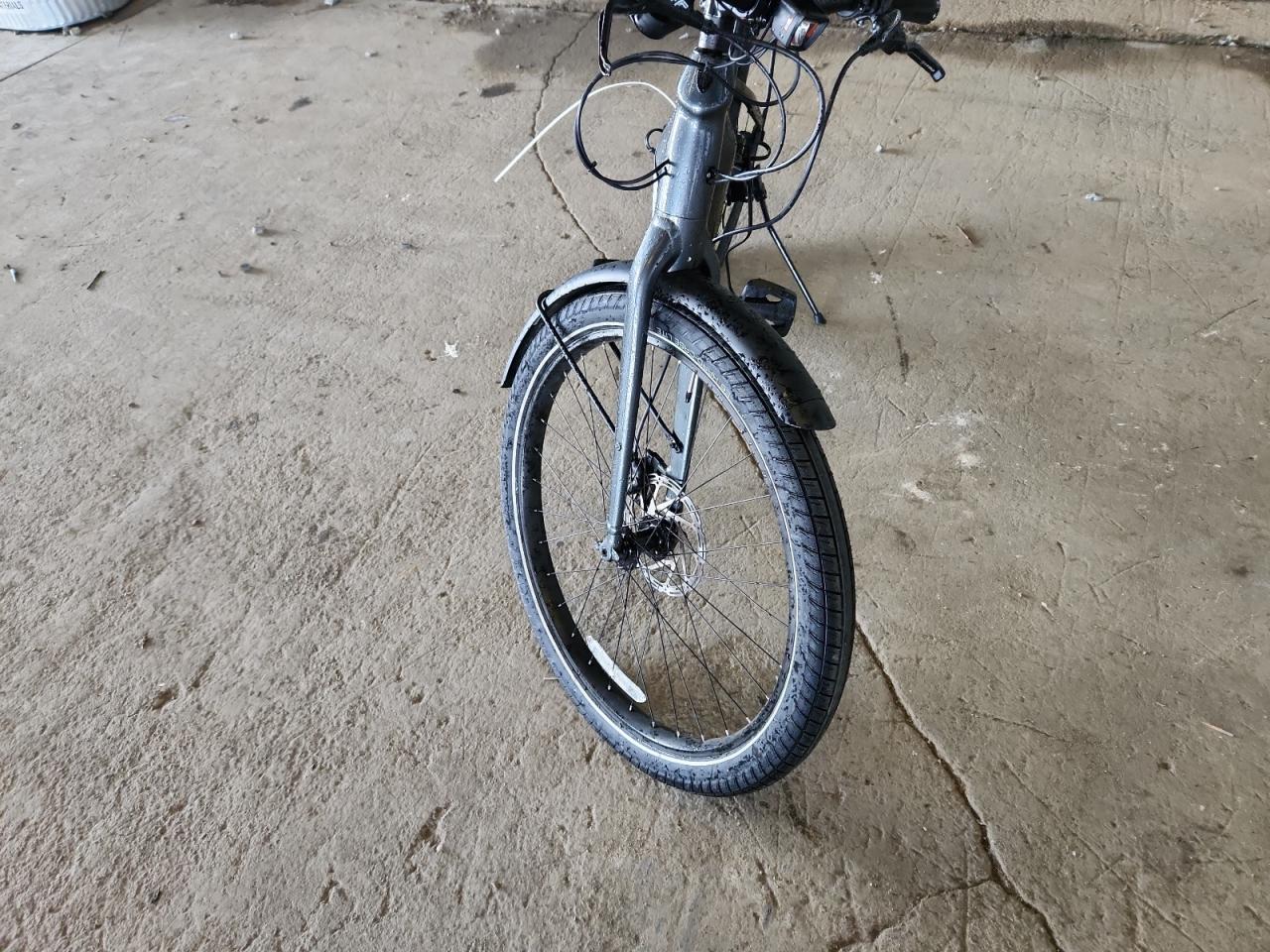 Lot #3297160488 2023 OTRH TREK ALLANT 8S STAGGER