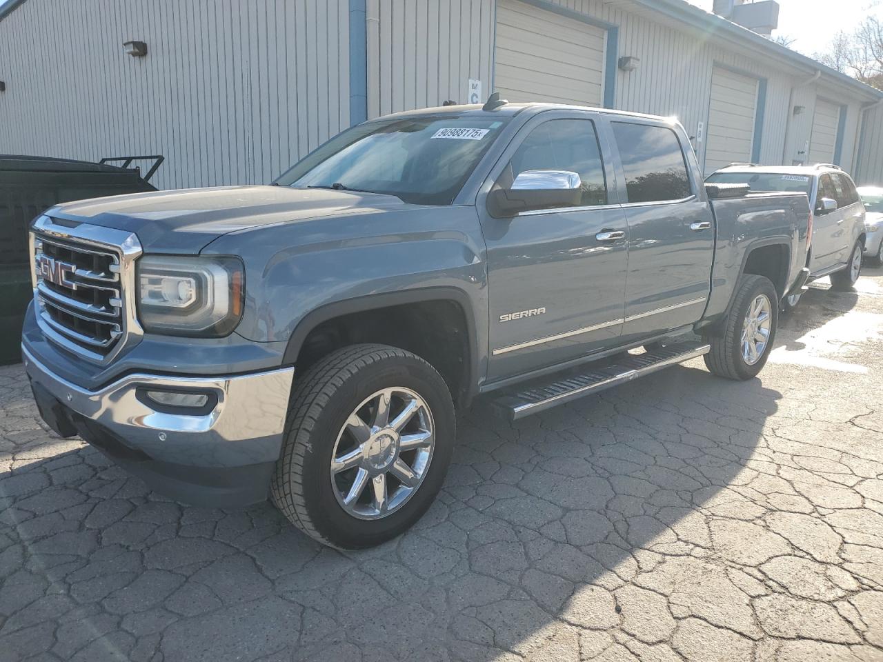 GMC SIERRA C1500 SLT