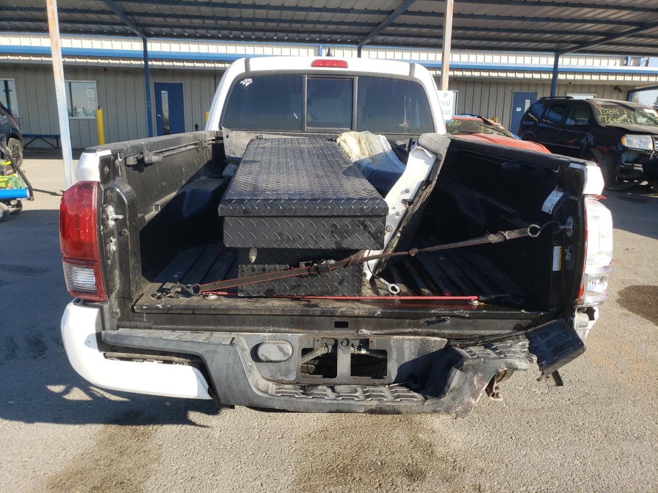 TOYOTA TACOMA ACCESS CAB