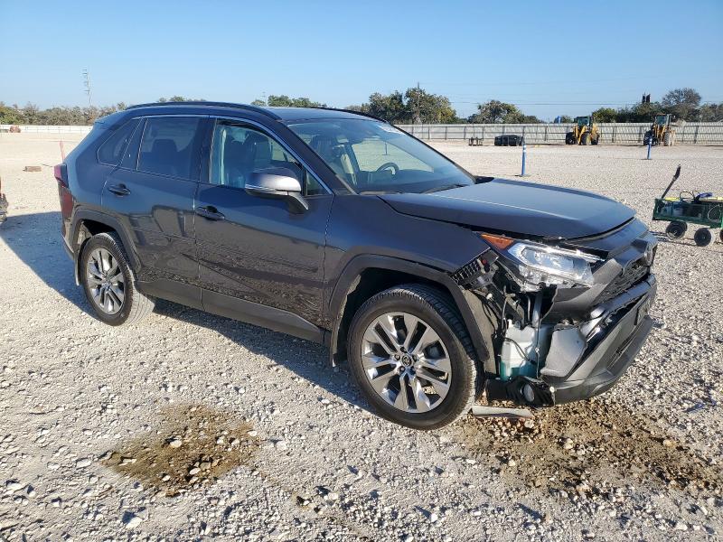 2021 TOYOTA RAV4 XLE P #3318068370
