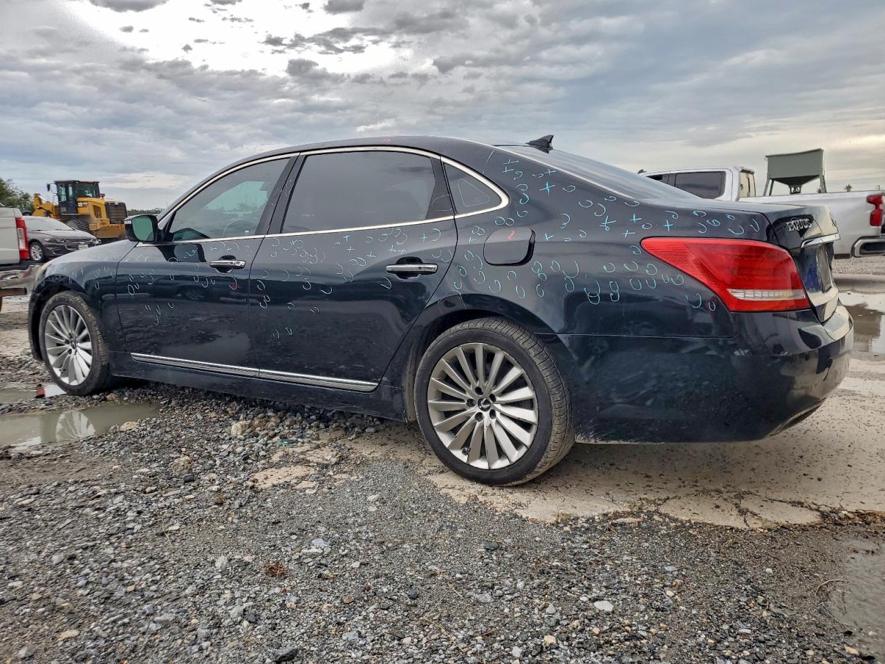 HYUNDAI EQUUS SIGNATURE