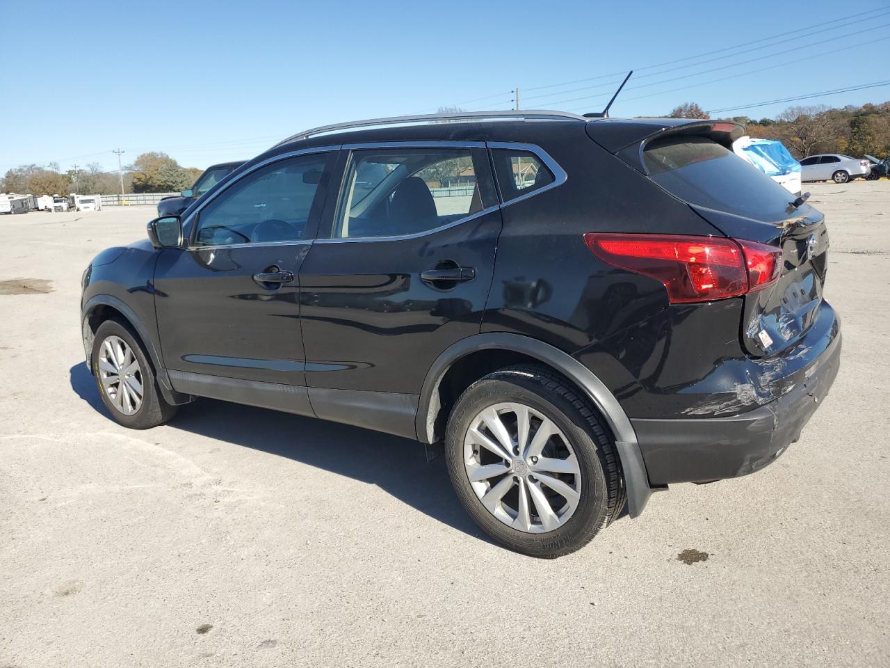 NISSAN ROGUE SPORT S