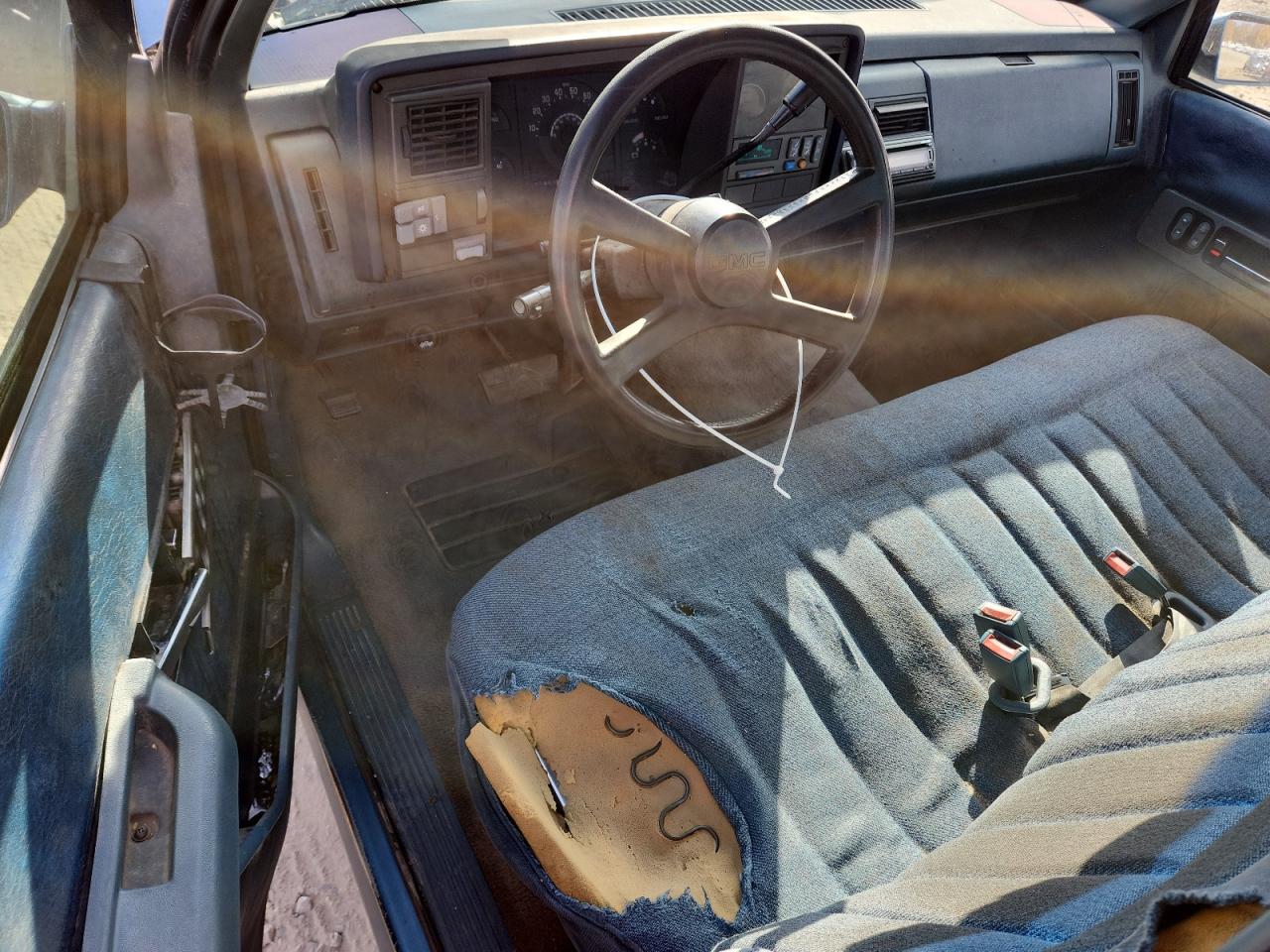 Lot #3297046520 1990 GMC SIERRA C15