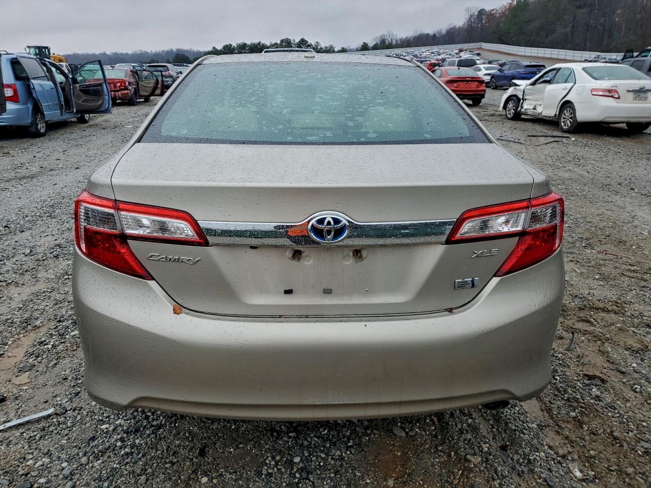 TOYOTA CAMRY HYBRID