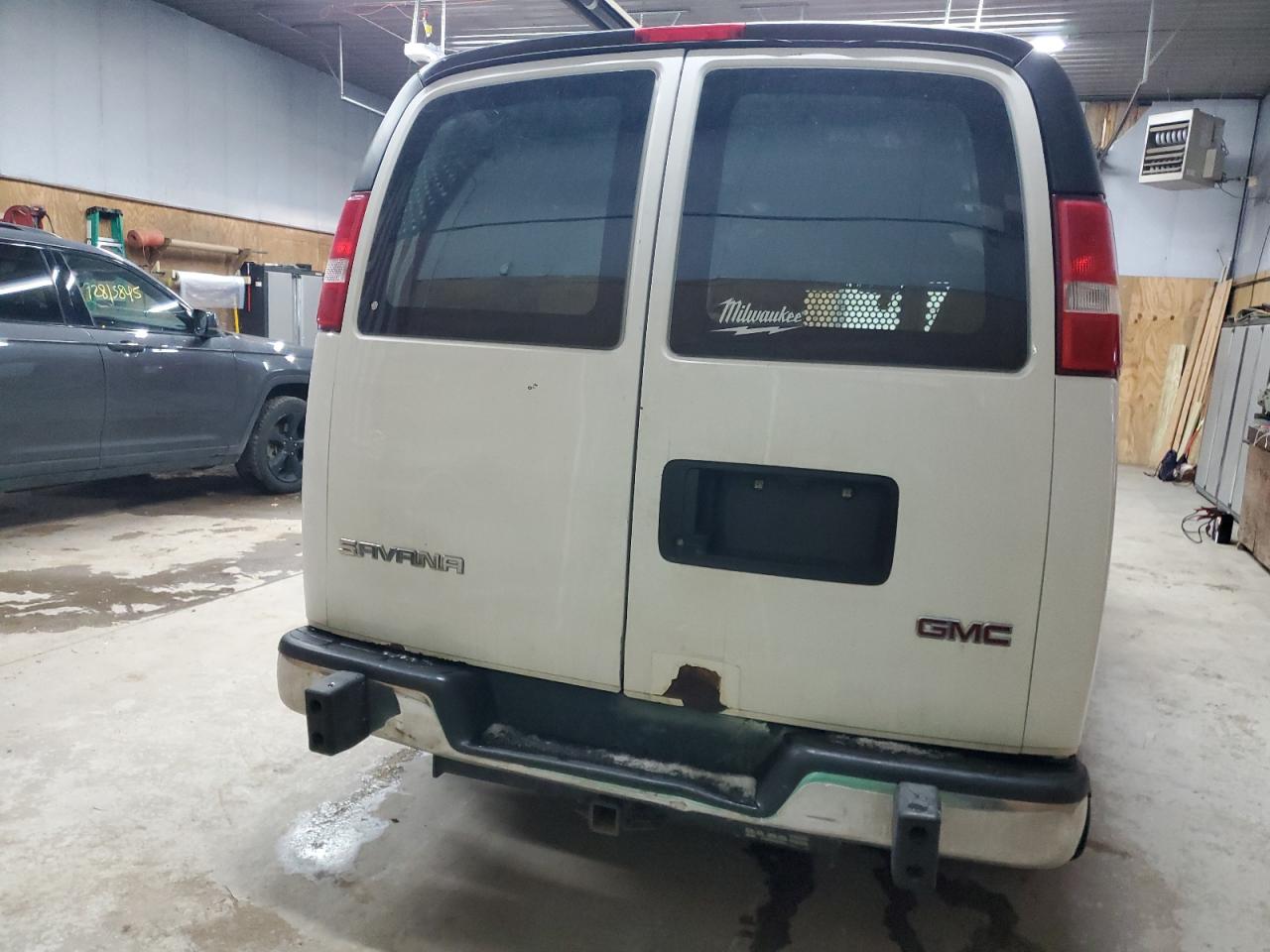 GMC SAVANA G2500