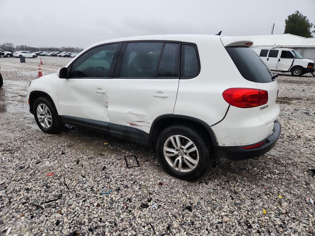 VOLKSWAGEN TIGUAN S