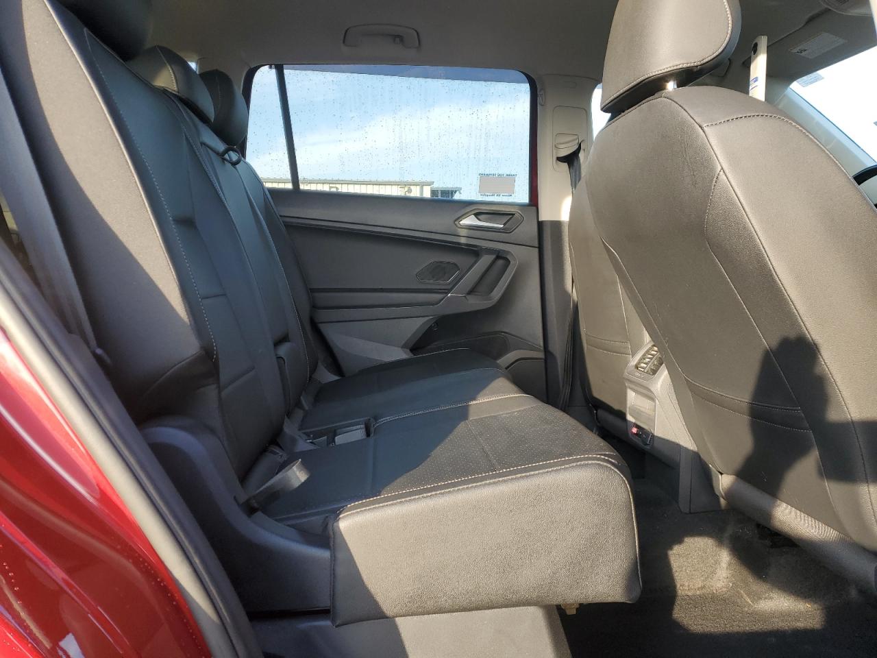 VOLKSWAGEN TIGUAN SE