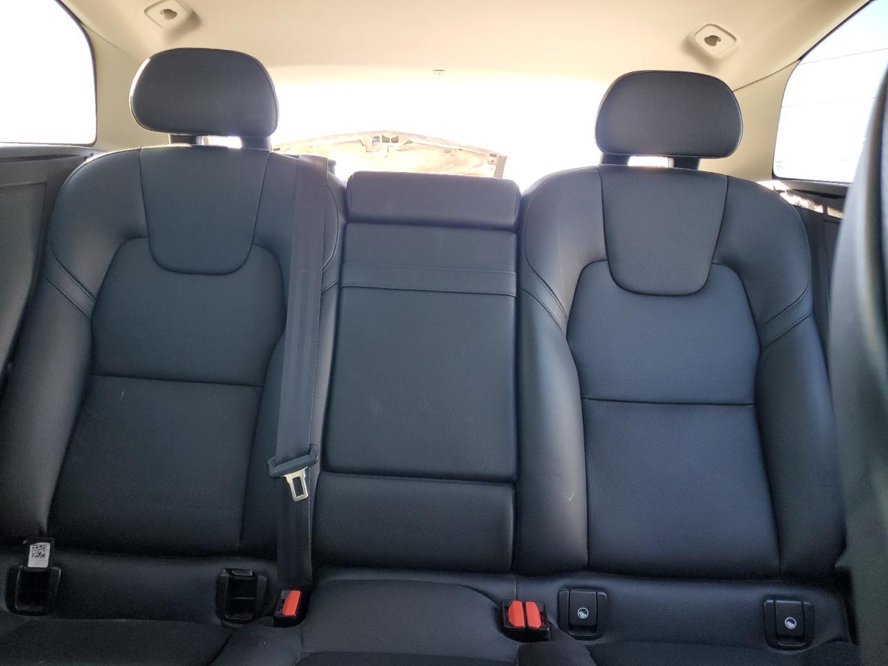 VOLVO XC60 T5 INSCRIPTION