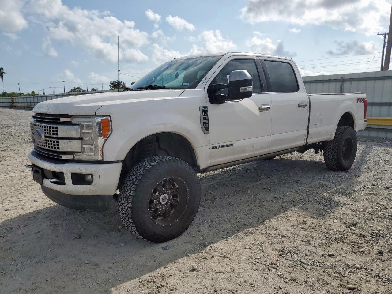 FORD F-350 SUPER DUTY