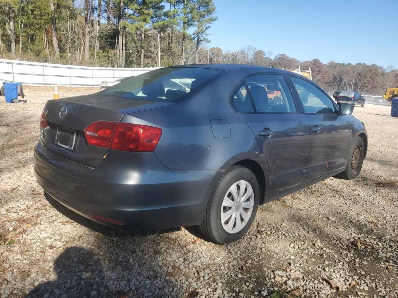 VOLKSWAGEN JETTA BASE