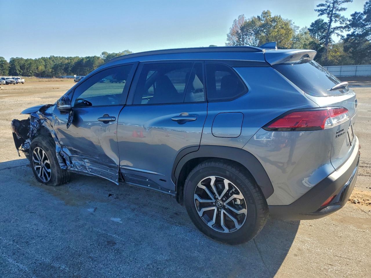 TOYOTA COROLLA CROSS LE