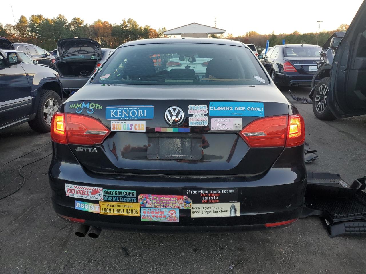 VOLKSWAGEN JETTA BASE