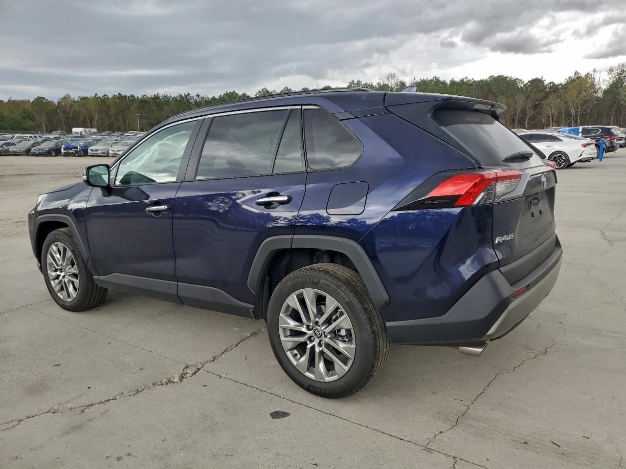 TOYOTA RAV4 LIMITED