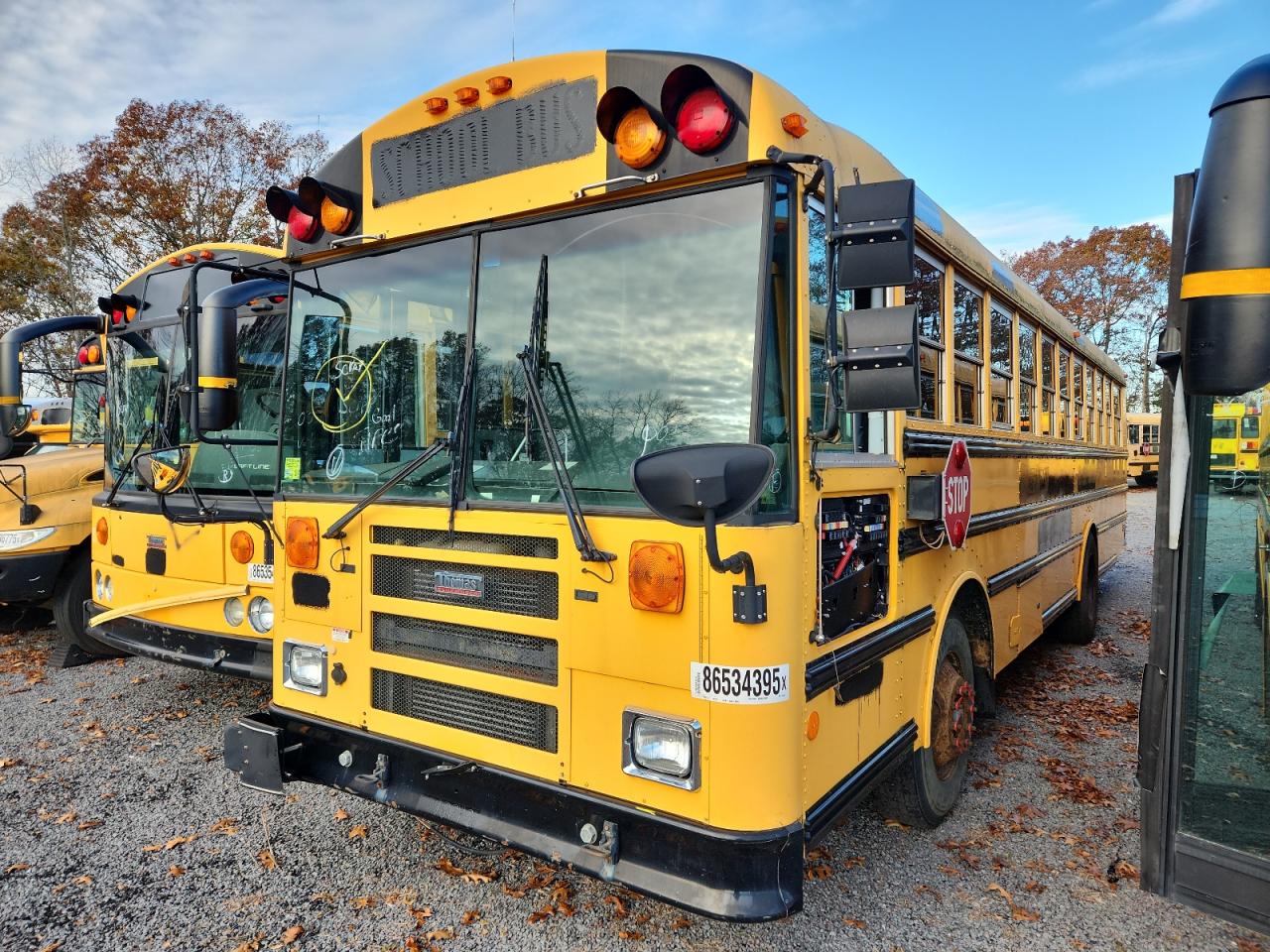 Lot #3286471796 2011 THOMAS SAF-T-LINER HDX