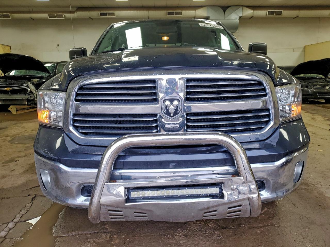 RAM 1500 SLT