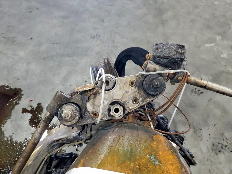 1999 SUZUKI GSX1300 R #3305551087