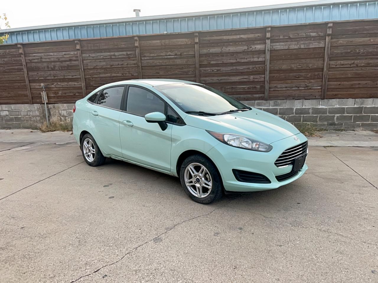 Lot #3296216440 2019 FORD FIESTA SE