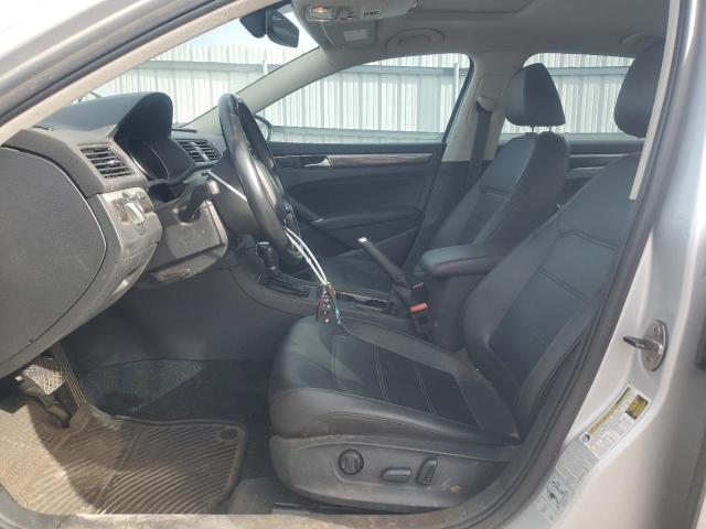 2017 VOLKSWAGEN PASSAT SE 1VWGT7A33HC033380