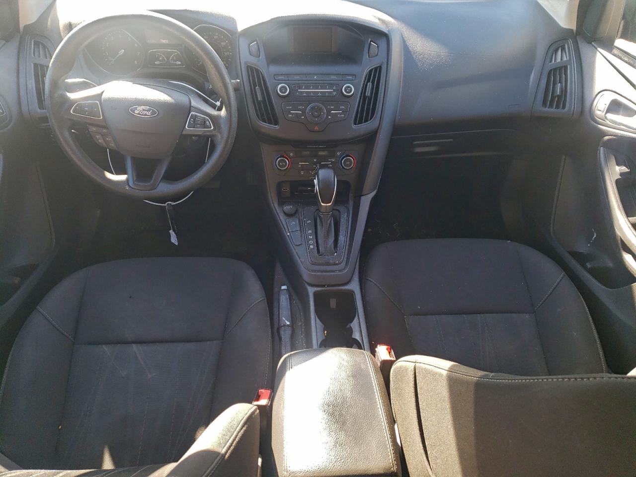 Lot #3305325303 2018 FORD FOCUS SE