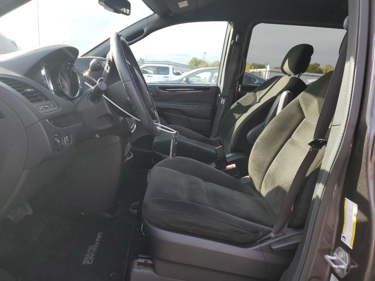 DODGE GRAND CARAVAN SE