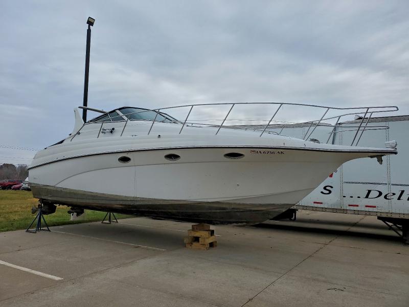 Global Auto Auctions: 1996 CROWNLINE BOAT