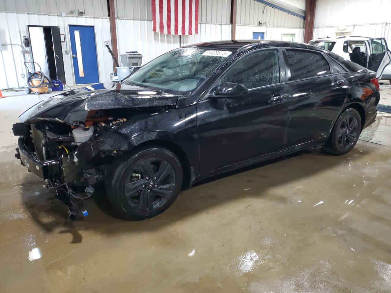 HYUNDAI ELANTRA BLUE