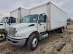 Lot #3297022343 2017 INTERNATIONAL 4300
