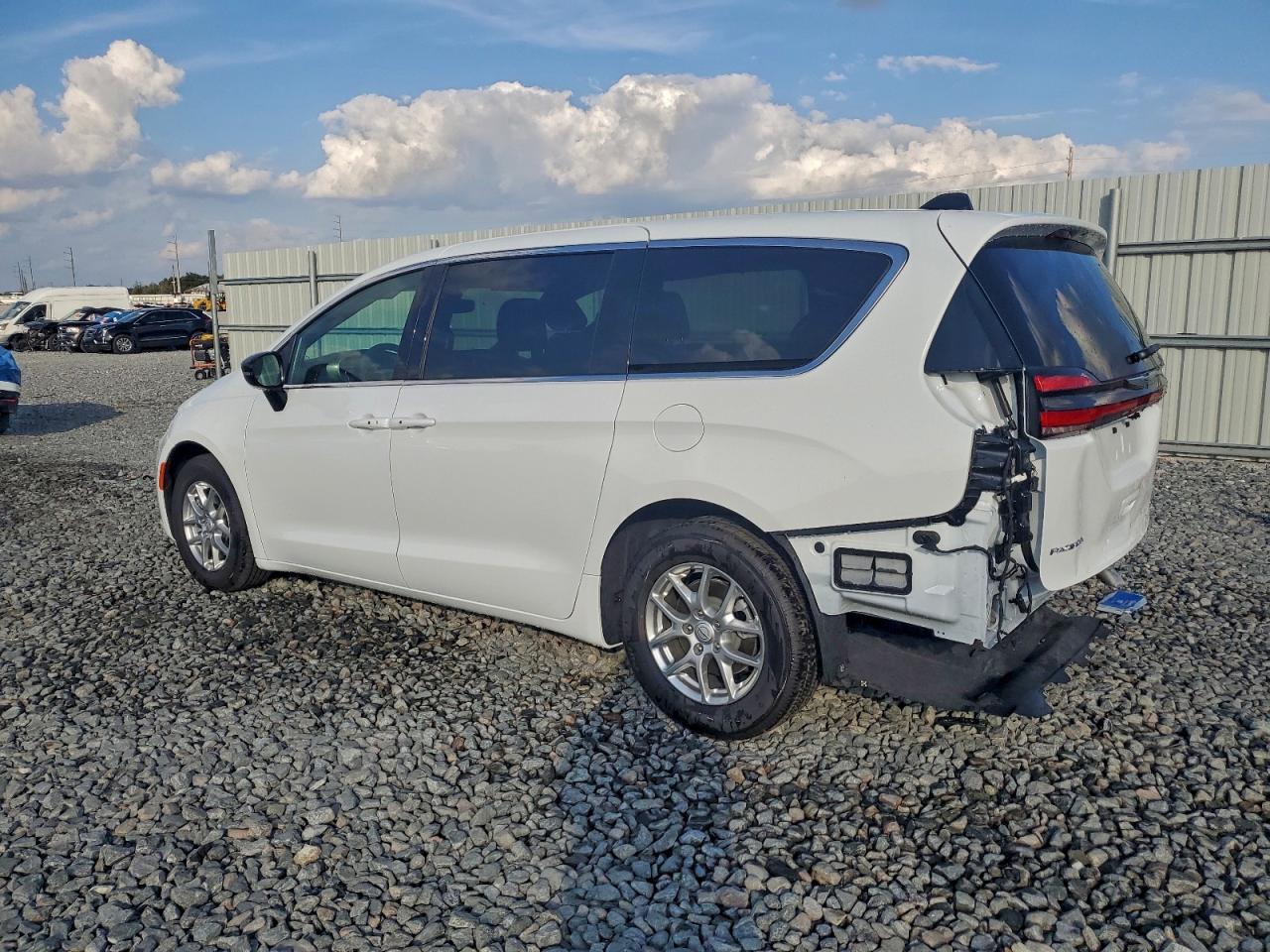 Lot #3303386158 2026 CHRYSLER PACIFICA S