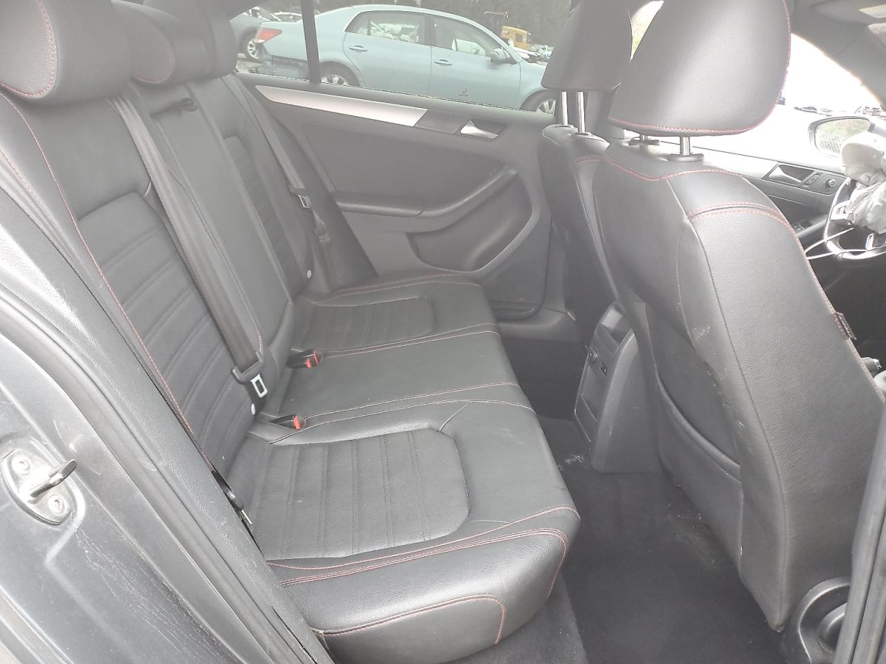 VOLKSWAGEN JETTA GLI