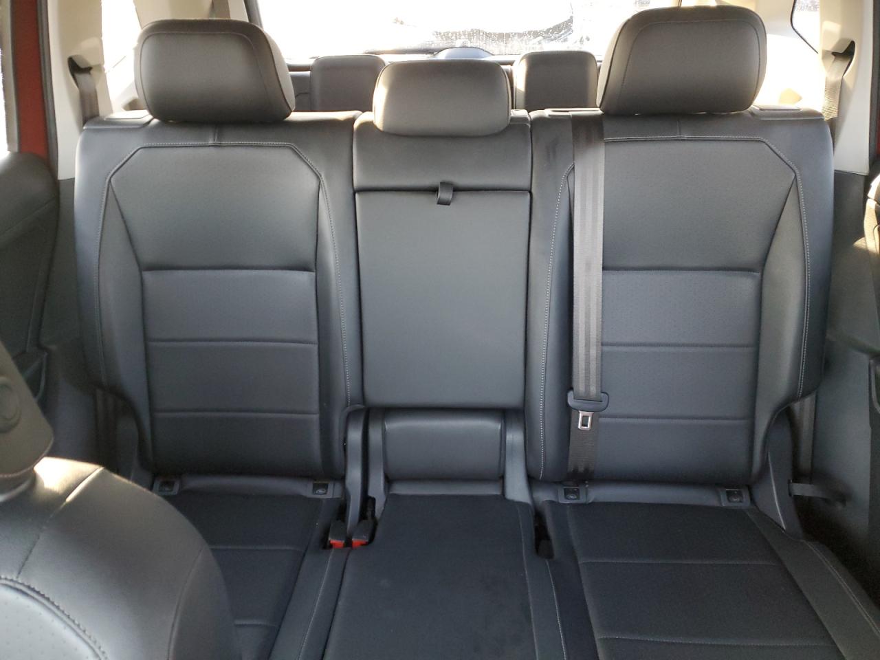 VOLKSWAGEN TIGUAN SE