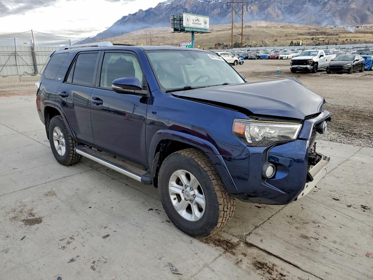 TOYOTA 4RUNNER SR5/SR5 PREMIUM